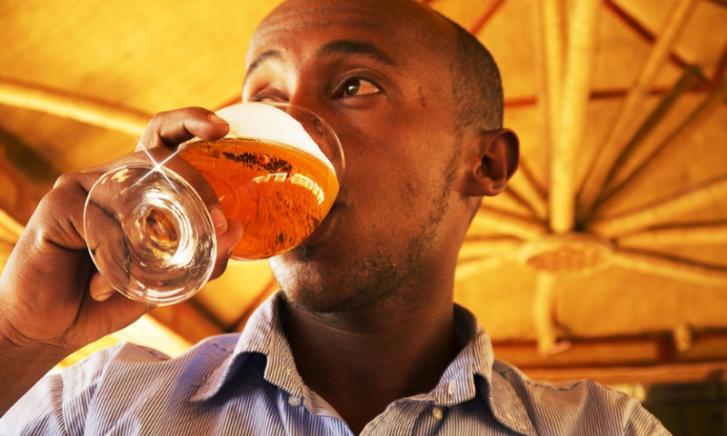 Halve liter bier per dag verdubbelt je vruchtbaarheid